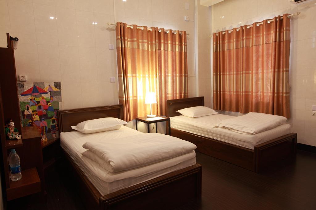 Four Rivers B&B Mandalay Eksteriør billede