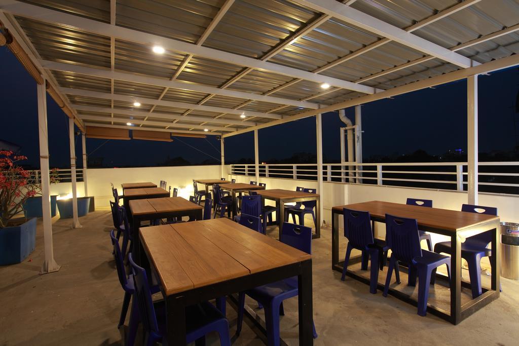 Four Rivers B&B Mandalay Eksteriør billede