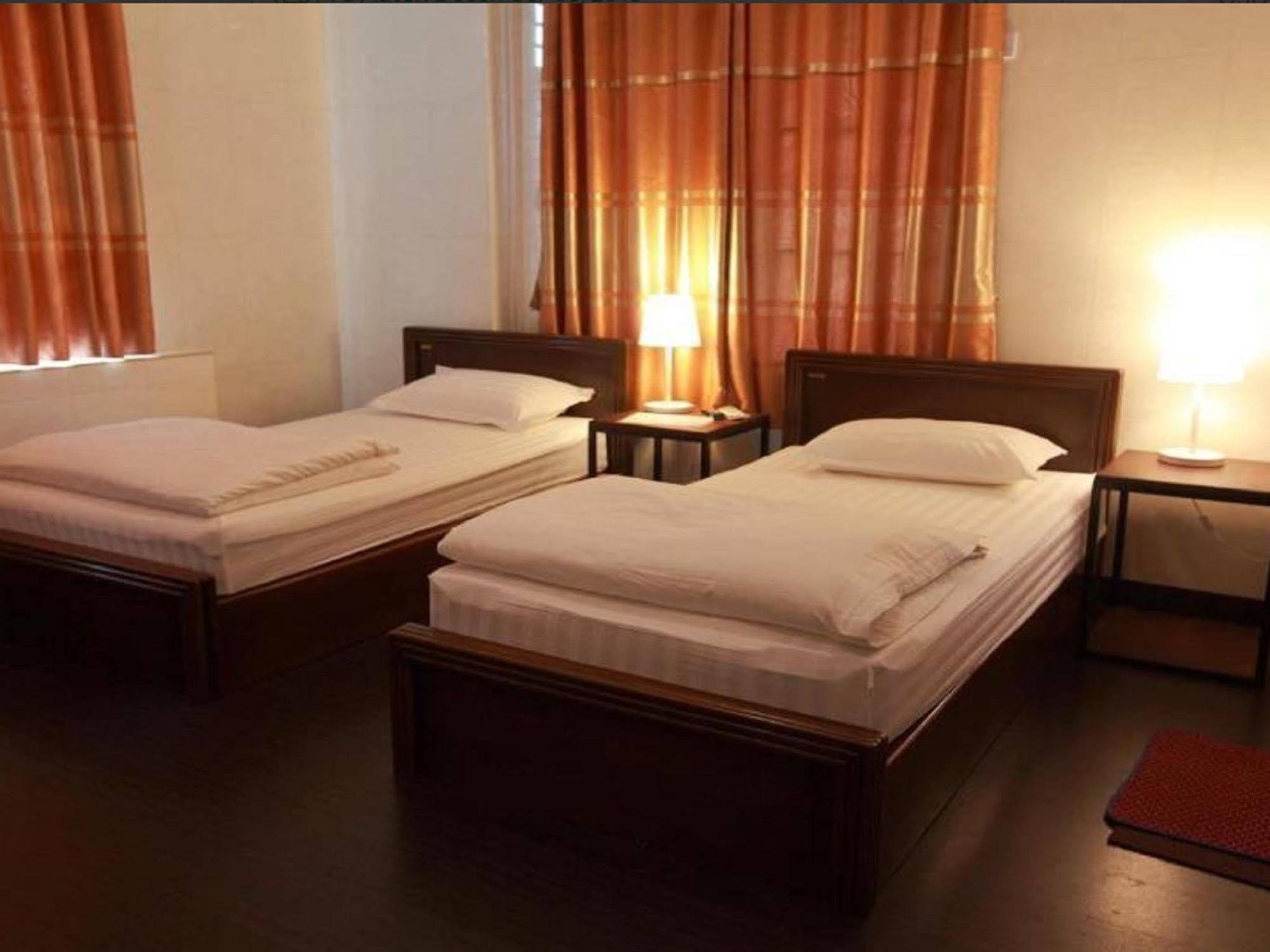Four Rivers B&B Mandalay Eksteriør billede