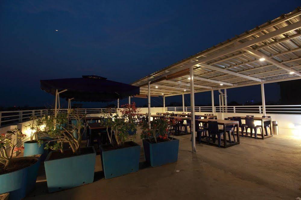 Four Rivers B&B Mandalay Eksteriør billede